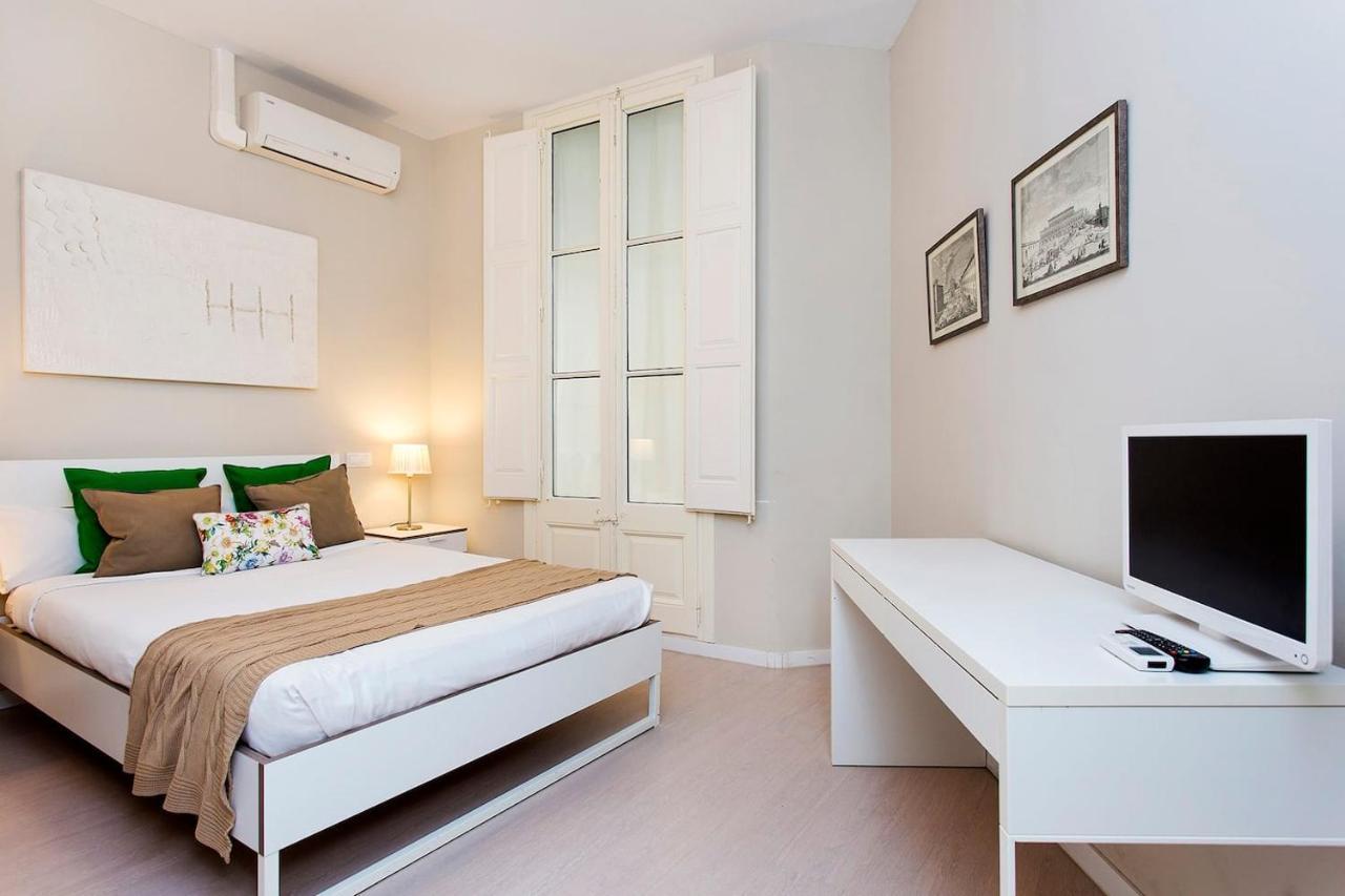 Stay U-Nique Apartments Floridablanca II Barcellona Esterno foto