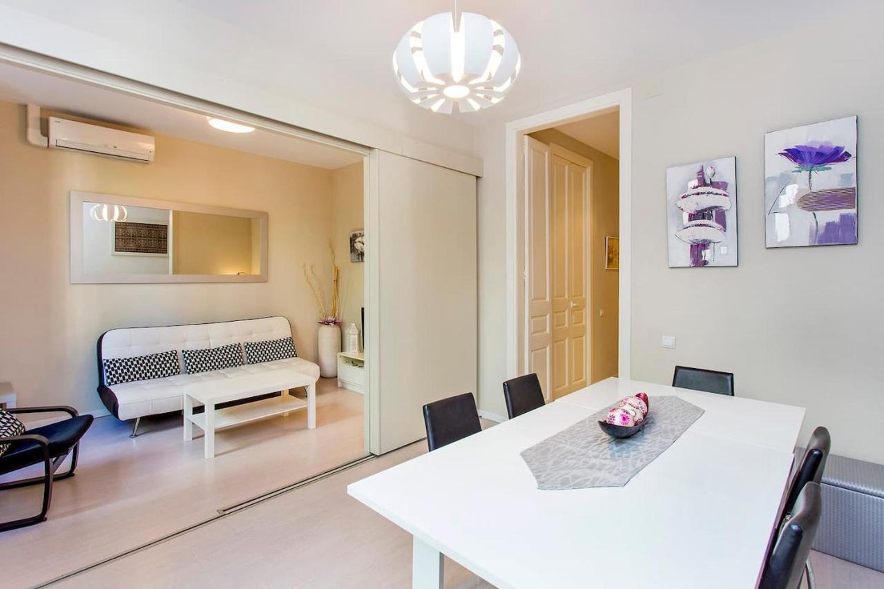 Stay U-Nique Apartments Floridablanca II Barcellona Esterno foto