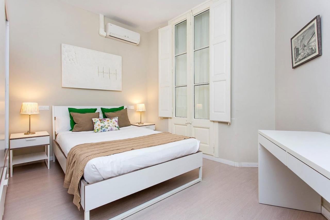 Stay U-Nique Apartments Floridablanca II Barcellona Esterno foto
