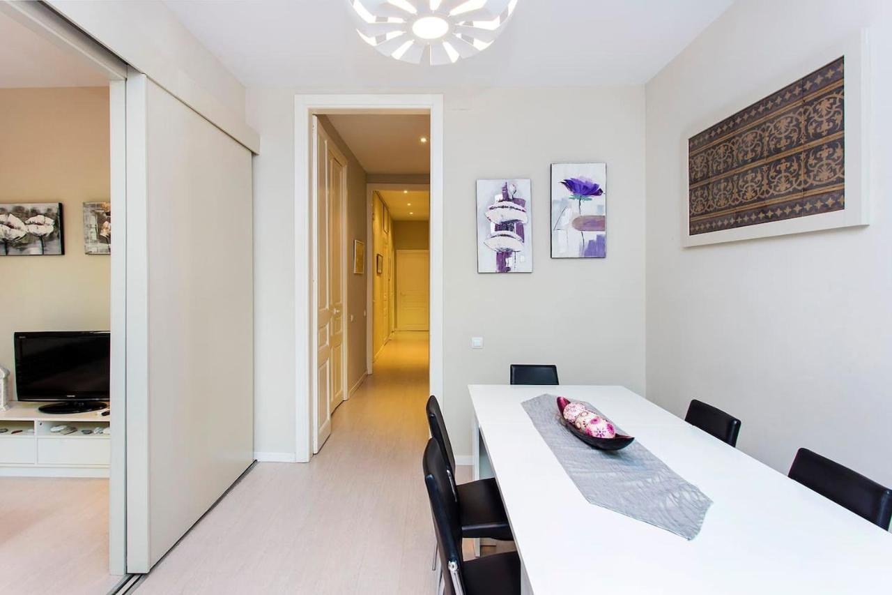 Stay U-Nique Apartments Floridablanca II Barcellona Esterno foto